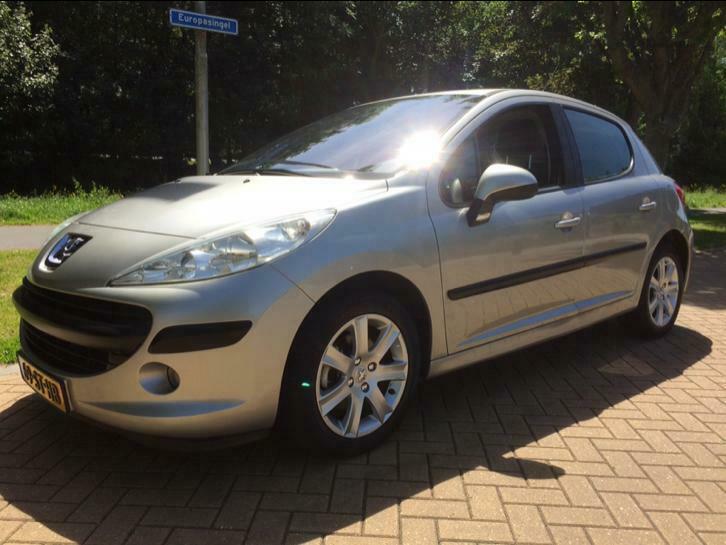 Peugeot 207 1.6 16V 5DRS 2006 – Geen VTI!