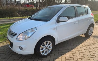 Hyundai I 20 1.2 5-DRS 2010 Wit airco