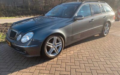 Mercedes E 200k avantgarde Combi 2005 Grijs